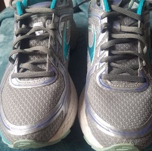 Brooks Adrenaline GTS 16 Running Shoes SZ 8.5